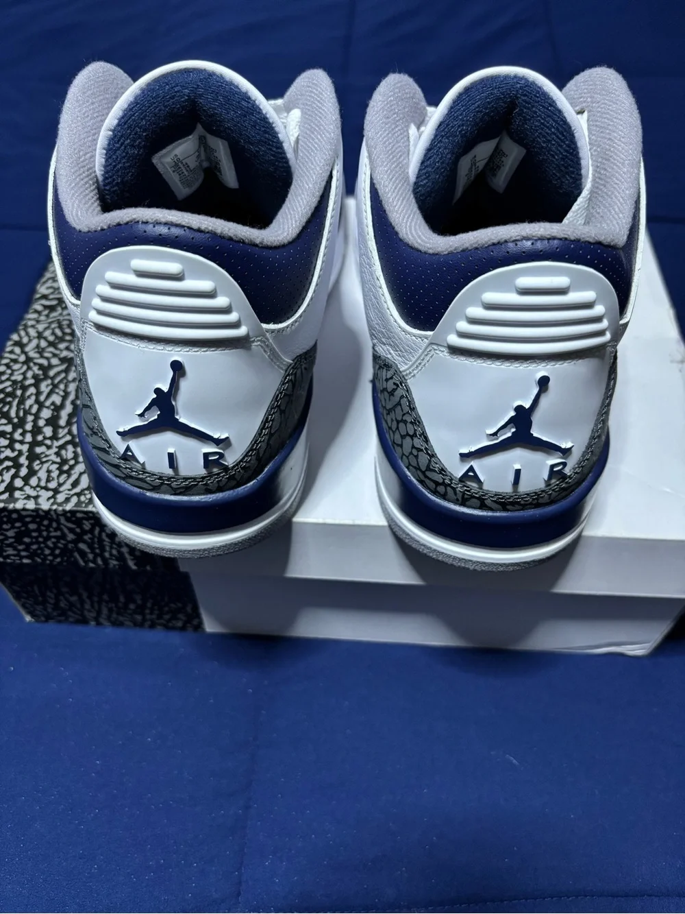 Jordan retro midnight